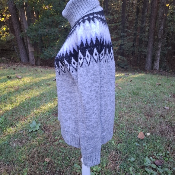 ASPEN Gray Fair Isle Wool Blend Turtleneck Sweater Size Medium - Picture 5 of 8